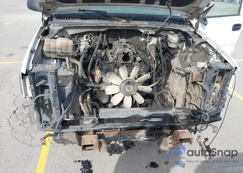 2004 GMC Sierra 2500Hd Work Truck z USA, uszkodzony, nr VIN 1GTHC24U94E233029